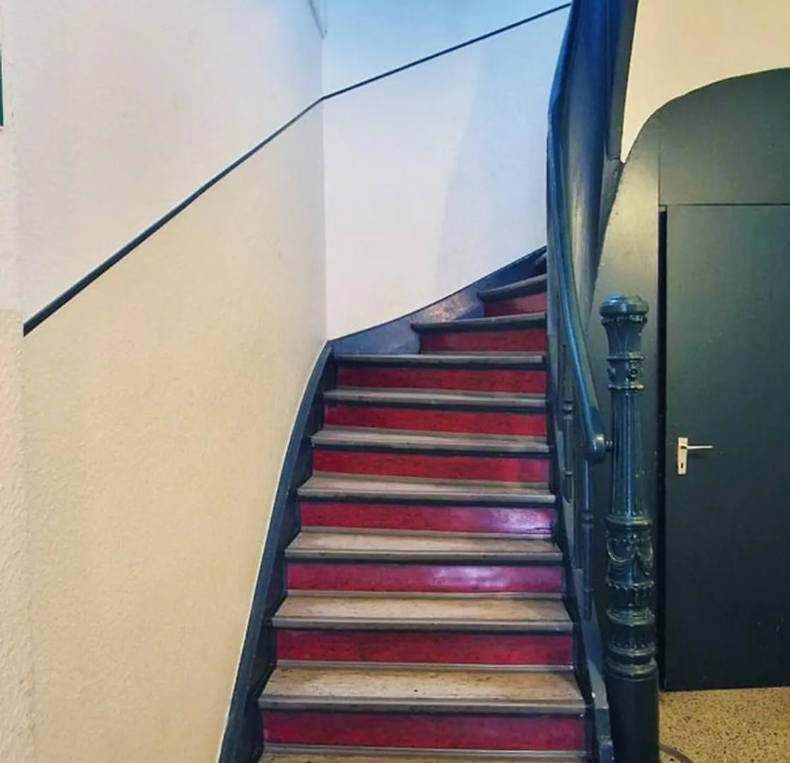 Modernes, Zentrales Apartment In Troisdorf, Region Koeln Bonn, 3 Etage, Maximal Fuer 4 Personen, Parkplatz & Netflix Inklusive